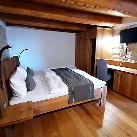 Prima Hotell