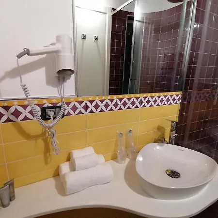 Hotel Prima 3*